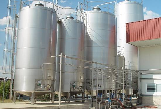 Depósitos de almacenamiento de lácteos Parcitank - Producción de vino