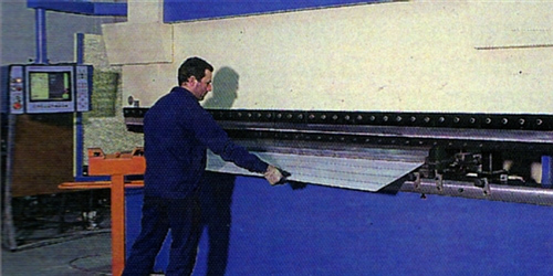 Industries Castellvall 2002, S.L.