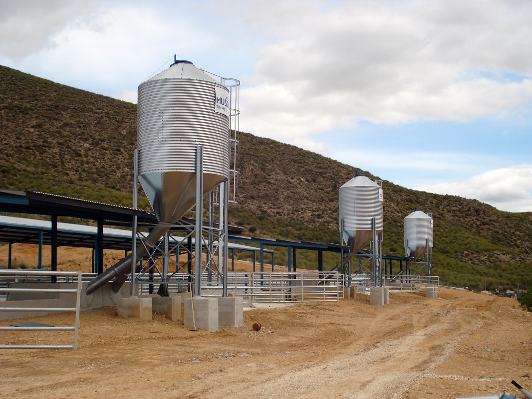 Silos With Special Tubes Agriculture Silos With Special Tubes